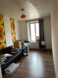 MAISON - WISEMBACH - 4 pice(s) - 140 m² :: Loyer mensuel : 750.00€