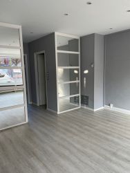 LOCAL COMMERCIAL - SAINT-DIE -  2 pices (39 m) :: Loyer mensuel : 700,00 €uros