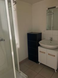 APPARTEMENT - SAINT-DIE -  1 pices (24 m) :: Loyer mensuel : 300,00 €uros