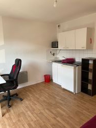 APPARTEMENT - SAINT-DIE -  1 pices (24 m) :: Loyer mensuel : 300,00 €uros