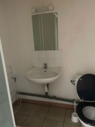APPARTEMENT - SAINT-DIE -  1 pices (24 m) :: Loyer mensuel : 300,00 €uros