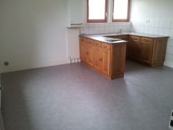 APPARTEMENT - SAINTE MARGUERITE -  2 pices (59 m) :: Loyer mensuel : 450,00 €uros