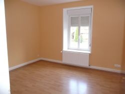 APPARTEMENT - BAN DE LAVELINE -  3 pices (70 m) :: Loyer mensuel : 480,00 €uros