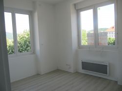 APPARTEMENT - SAINT-DIE-DES-VOSGES - 2 pice(s) - 28 m² :: Loyer mensuel : 386.00€