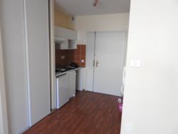 APPARTEMENT - SAINTE MARGUERITE -  1 pices (28 m) :: Loyer mensuel : 440,00 €uros