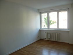 APPARTEMENT - STRASBOURG - 4 pice(s) - 90 m² :: Loyer mensuel : 1500.00€