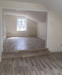 APPARTEMENT - GRANGES SUR VOLOGNE -  4 pices (78 m) :: Loyer mensuel : 465,00 €uros